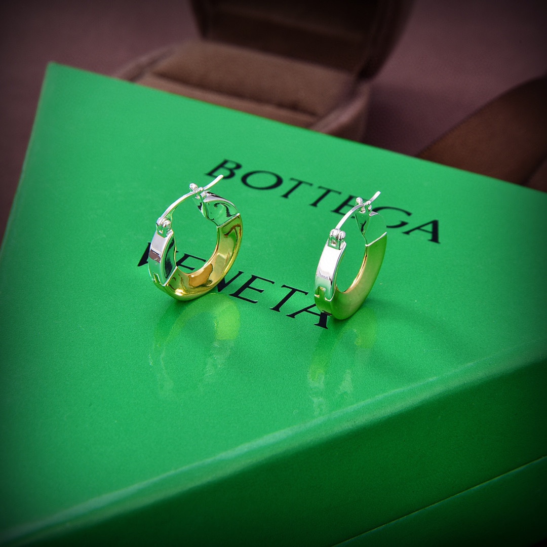 Bottega Veneta Joint Hoop Earrings - EUR FASHION