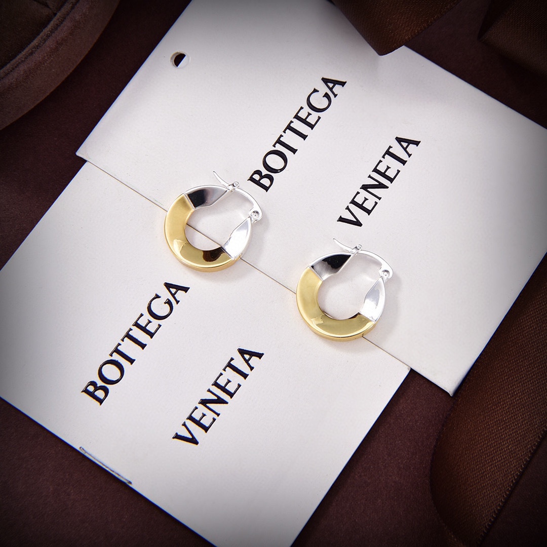 Bottega Veneta Joint Hoop Earrings - EUR FASHION