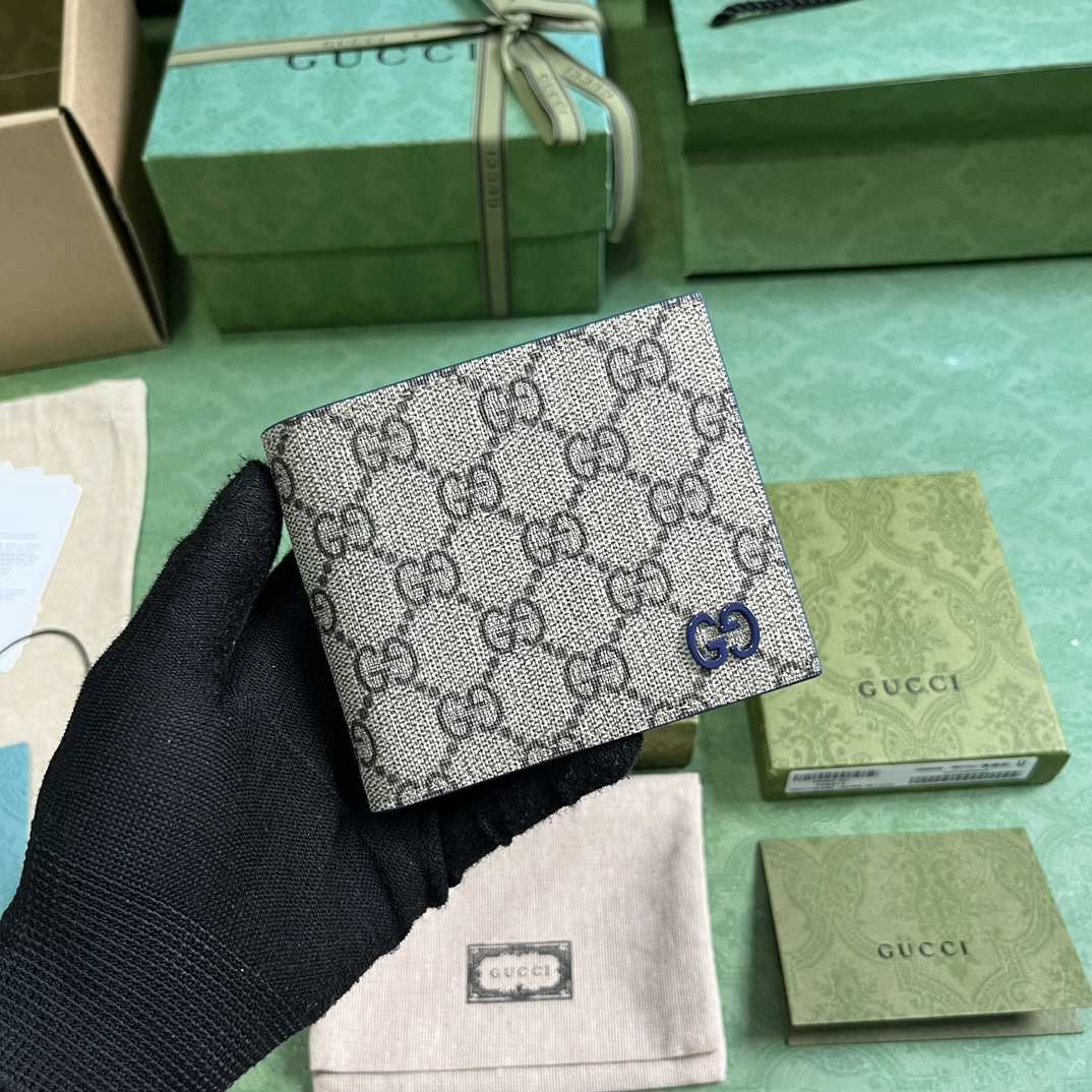 Gucci Wallet With GG Detail - EUR FASHION