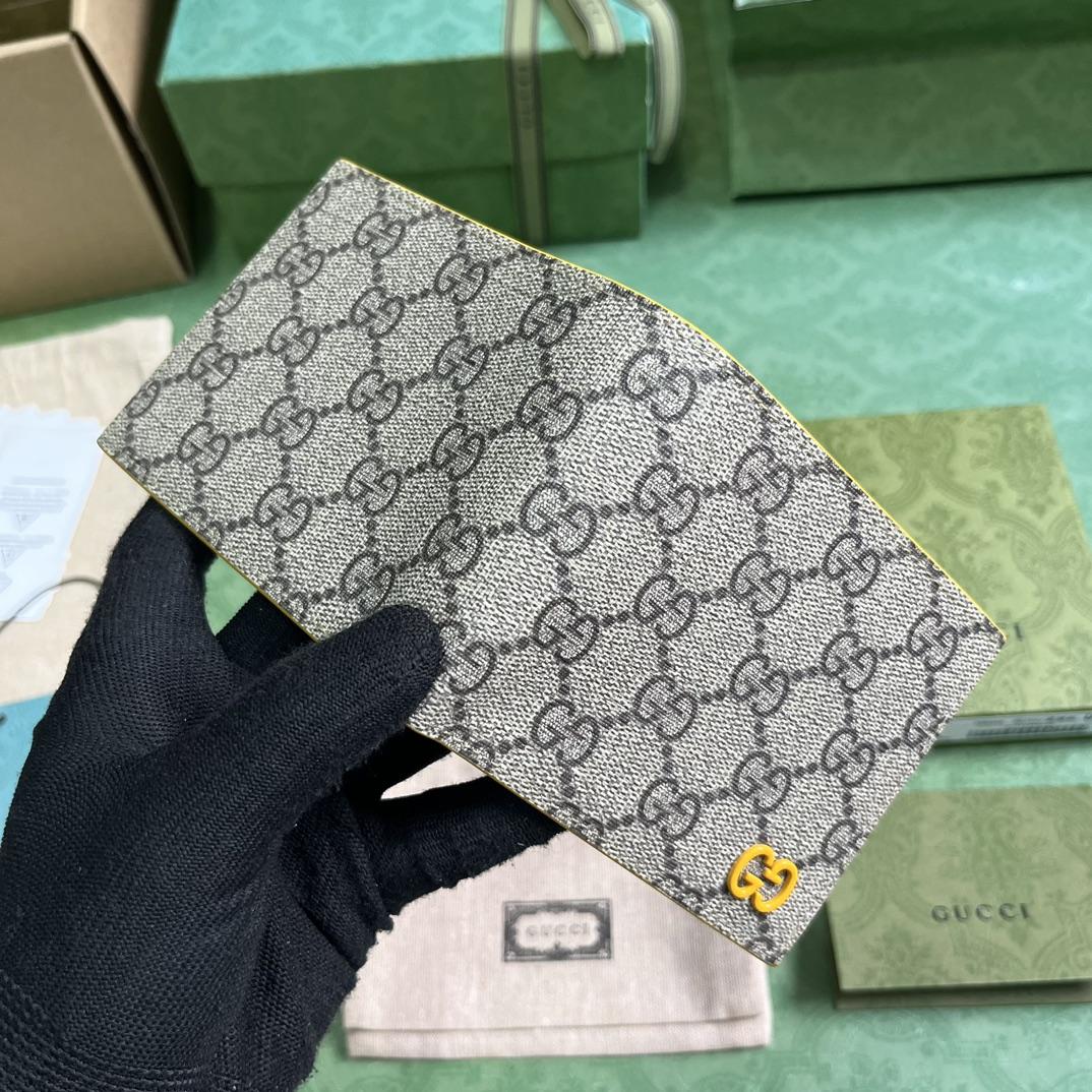 Gucci Wallet With GG Detail - EUR FASHION