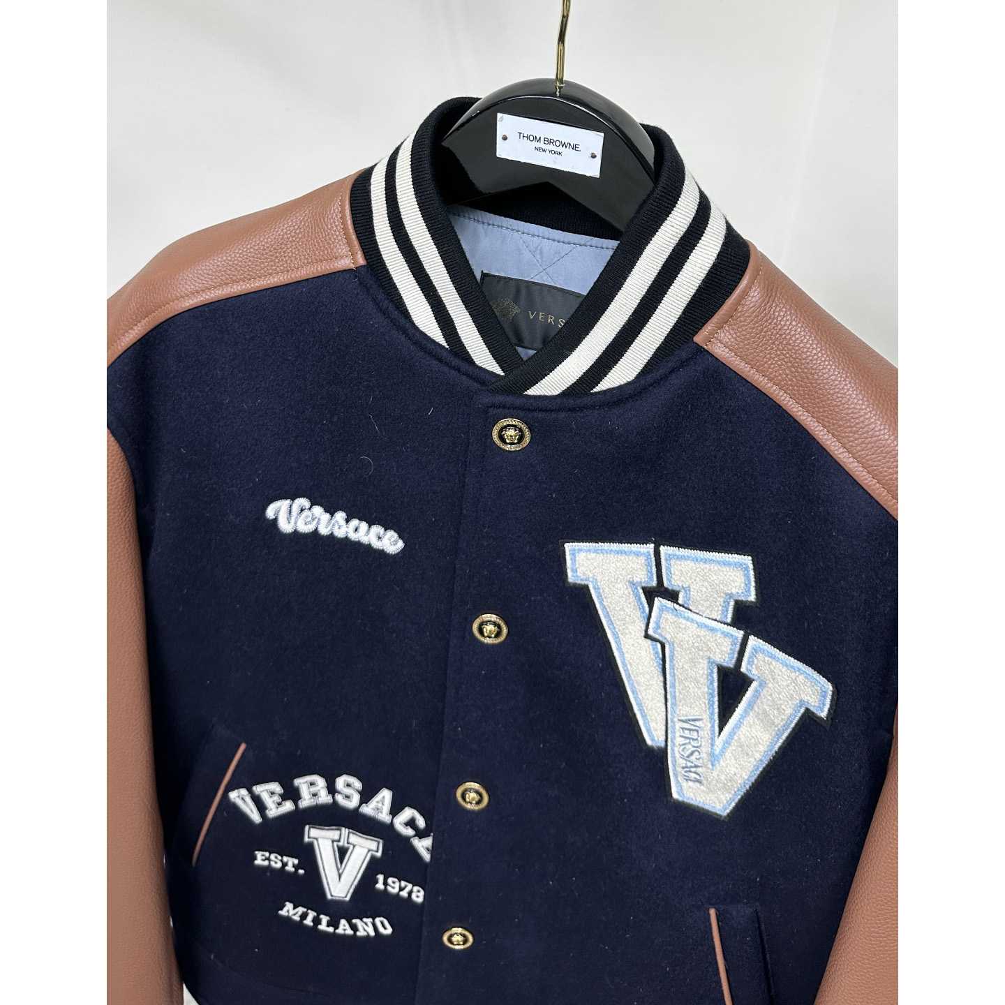 Versace Chest Logo-patch Detail Bomber Jacket - EUR FASHION