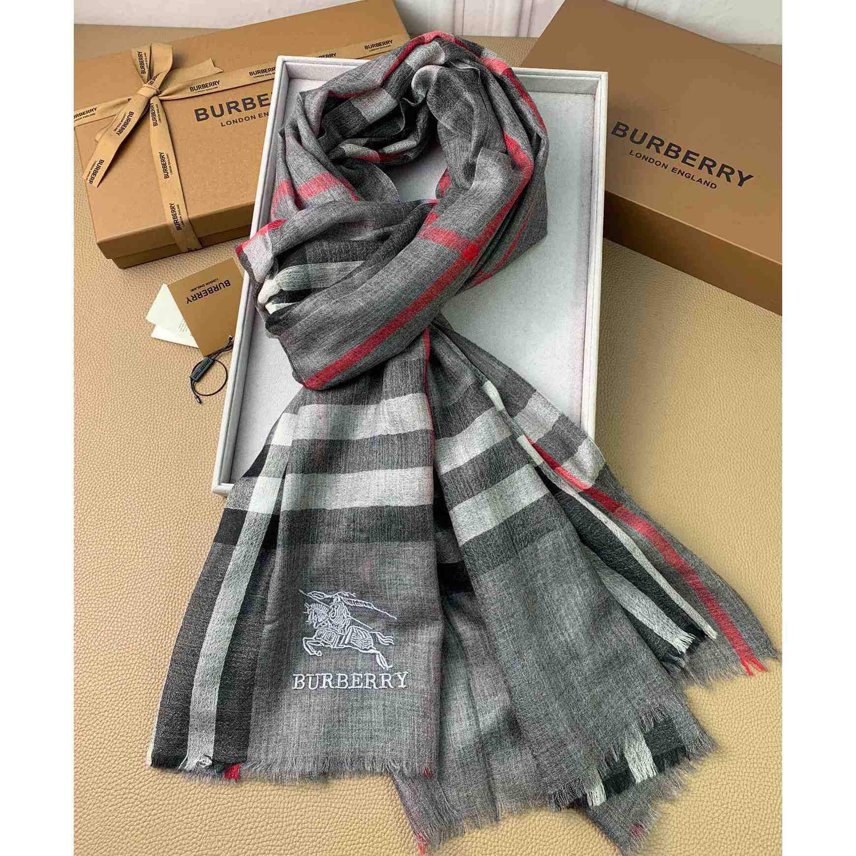 Burberry Lightweight Check Wool Silk Scarf - EUR FASHION