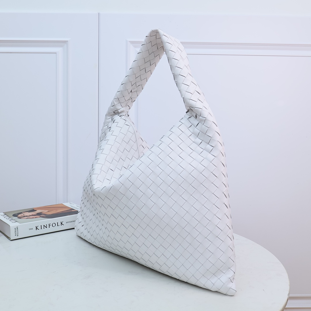 Bottega Veneta Large Hop - EUR FASHION