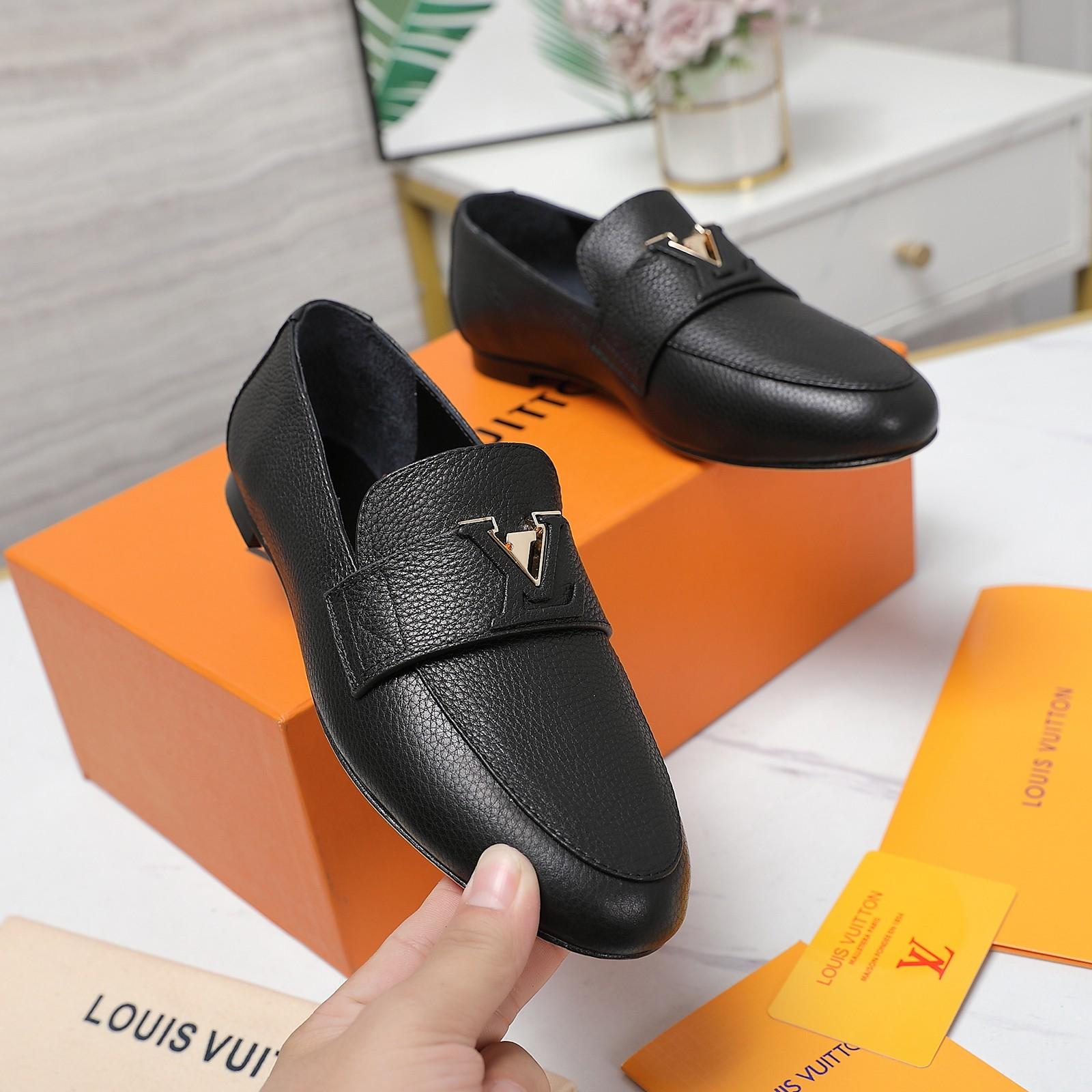 Louis Vuitton LV Capri Loafer - EUR FASHION