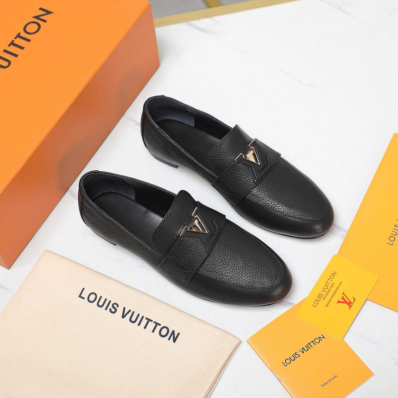 Louis Vuitton LV Capri Loafer - EUR FASHION