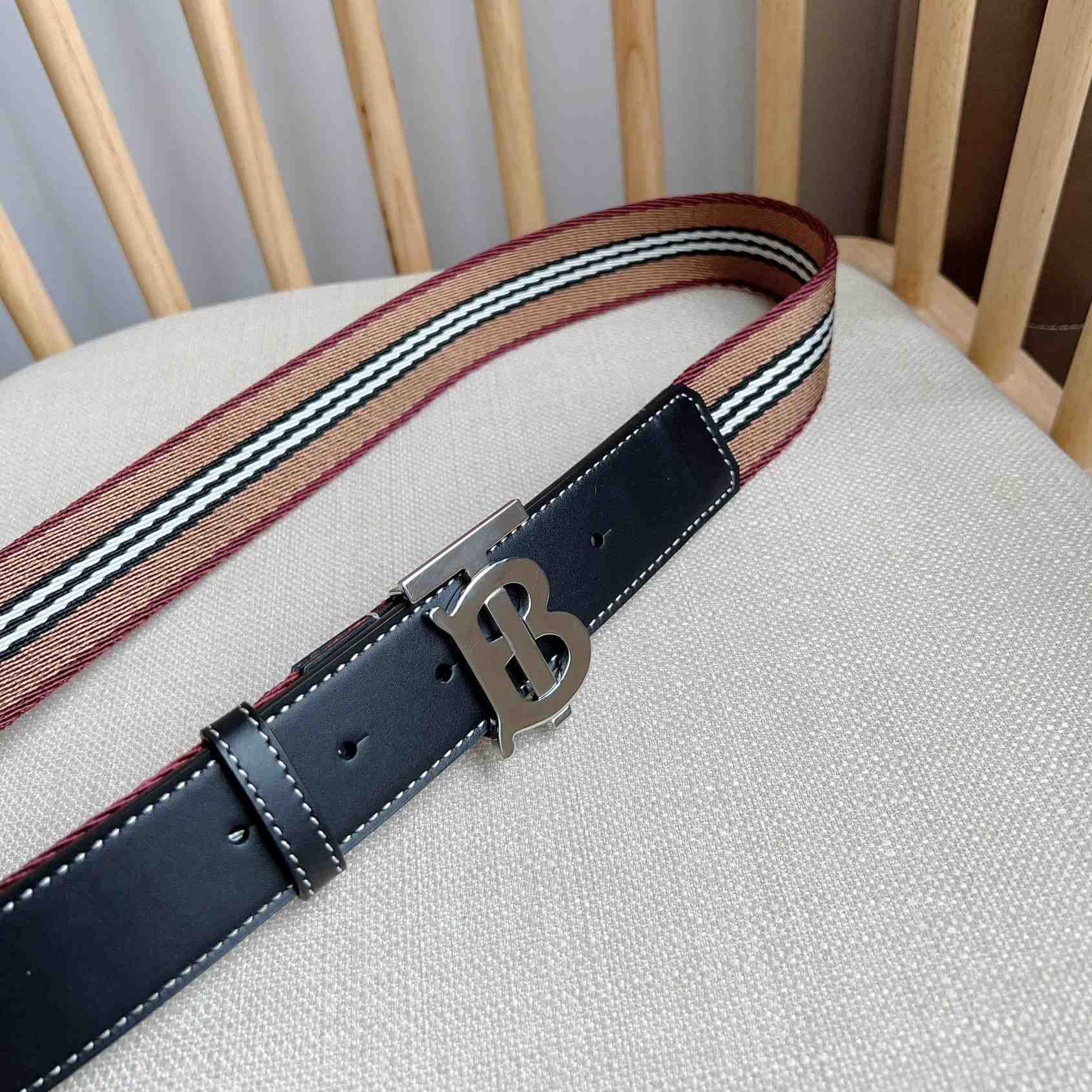 Burberry Icon Stripe Logo-buckle Belt - EUR FASHION