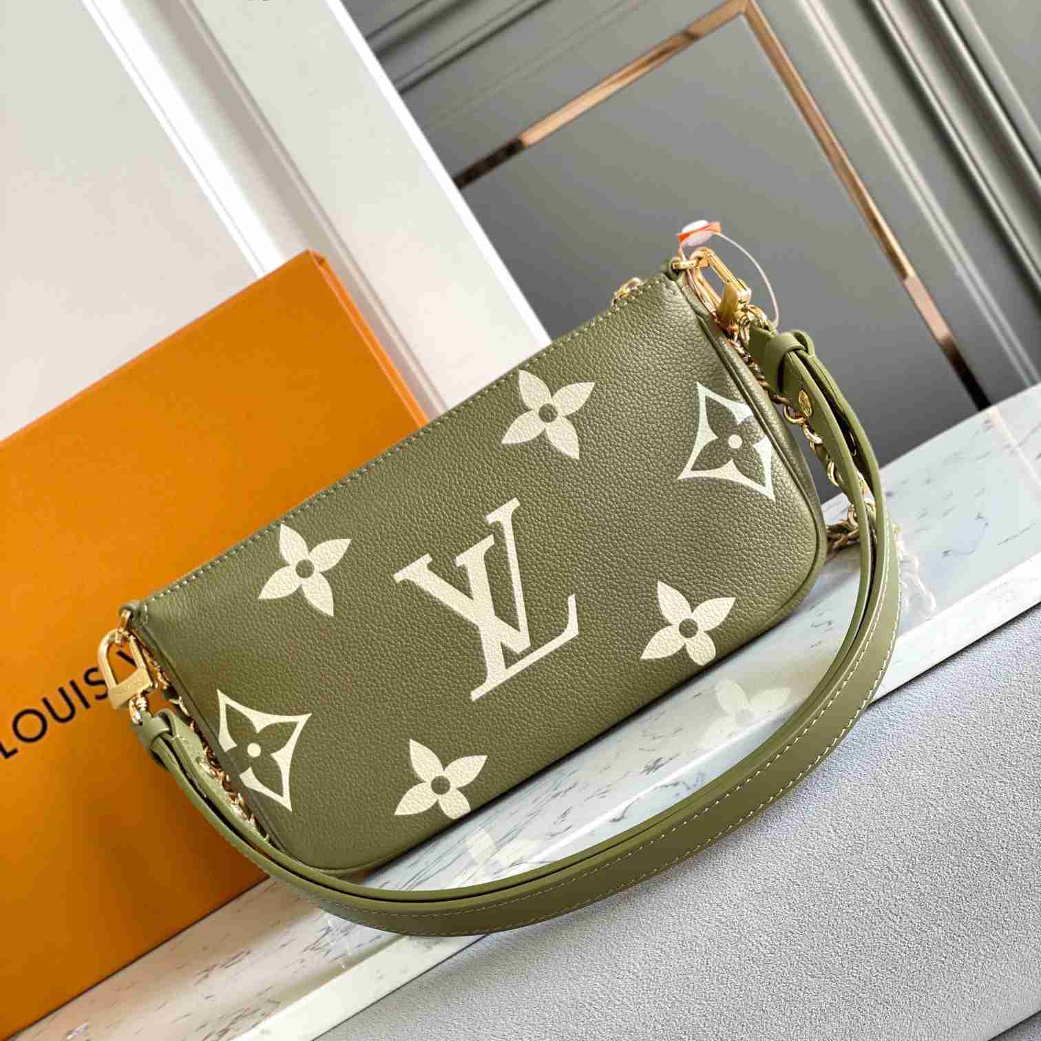 Louis Vuitton Multi Pochette Accessoires   (25-14.5-4.5cm) M22670 - EUR FASHION