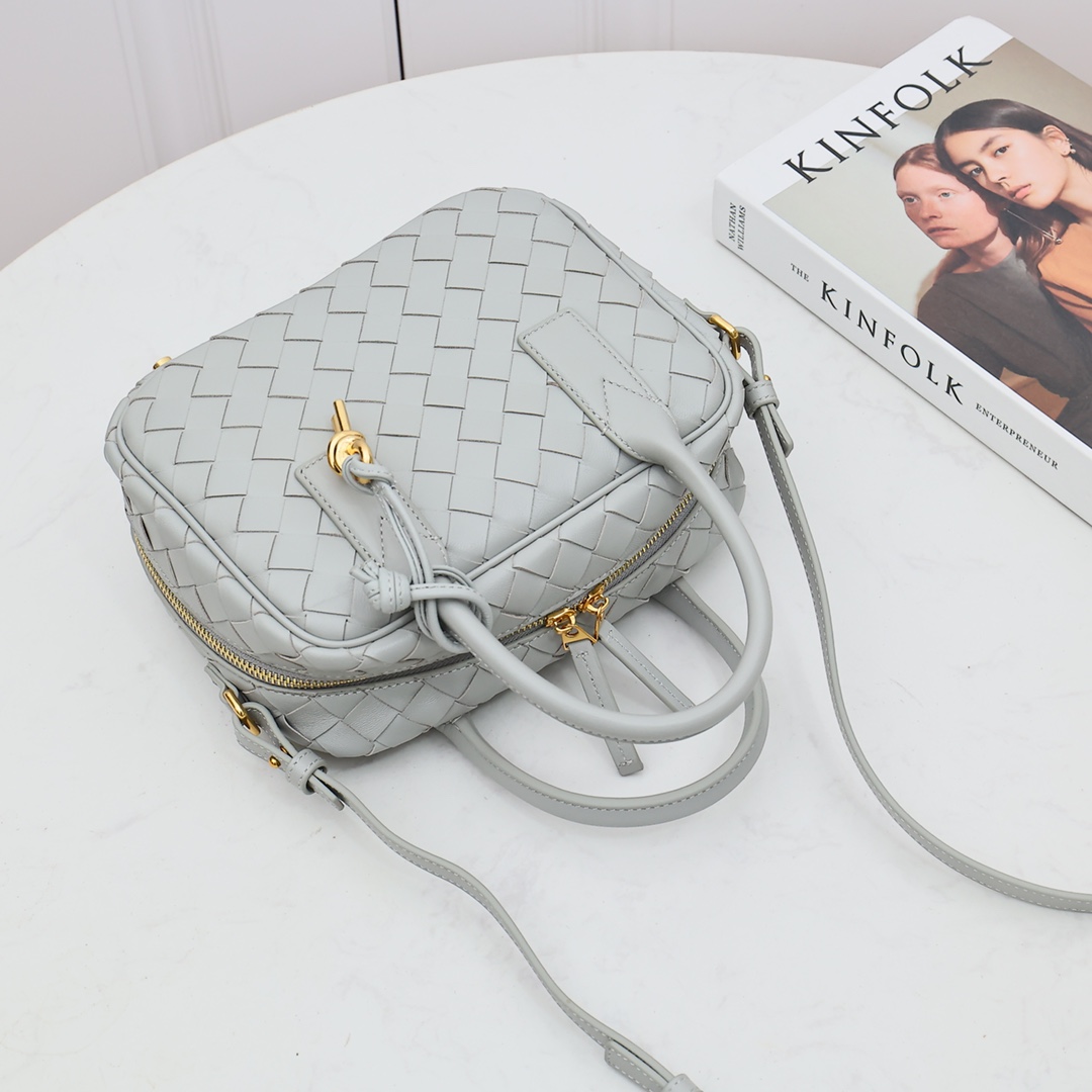 Bottega Veneta Small Getaway - EUR FASHION