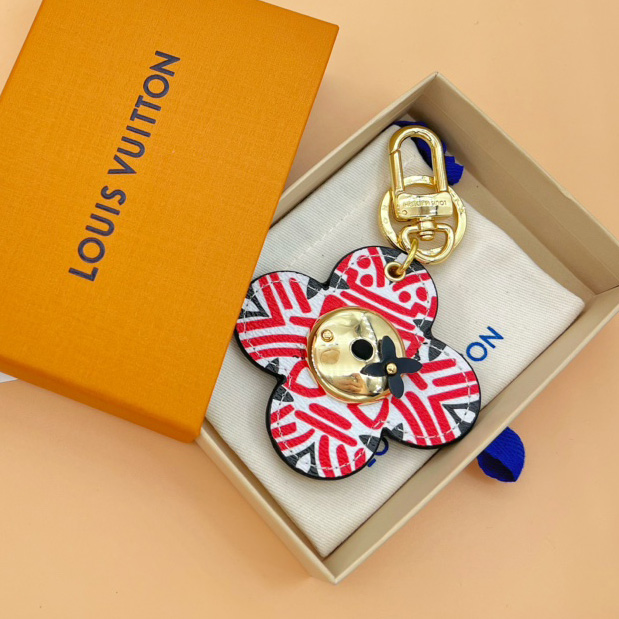 Louis Vuitton Blooming Flowers Bag Charm and Key Holder   M63084 - EUR FASHION