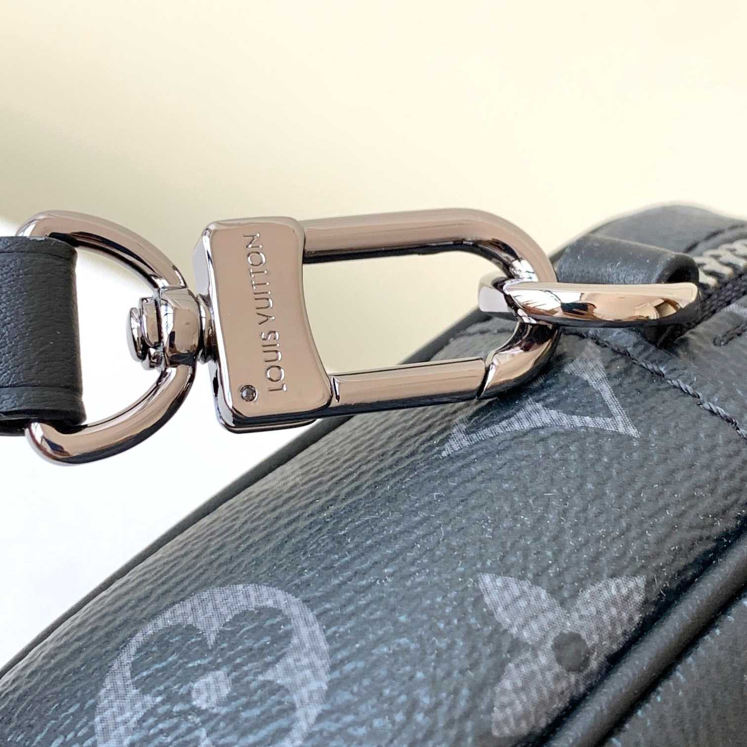 Louis Vuitton Nano Porte Documents Voyage   M82770 - EUR FASHION