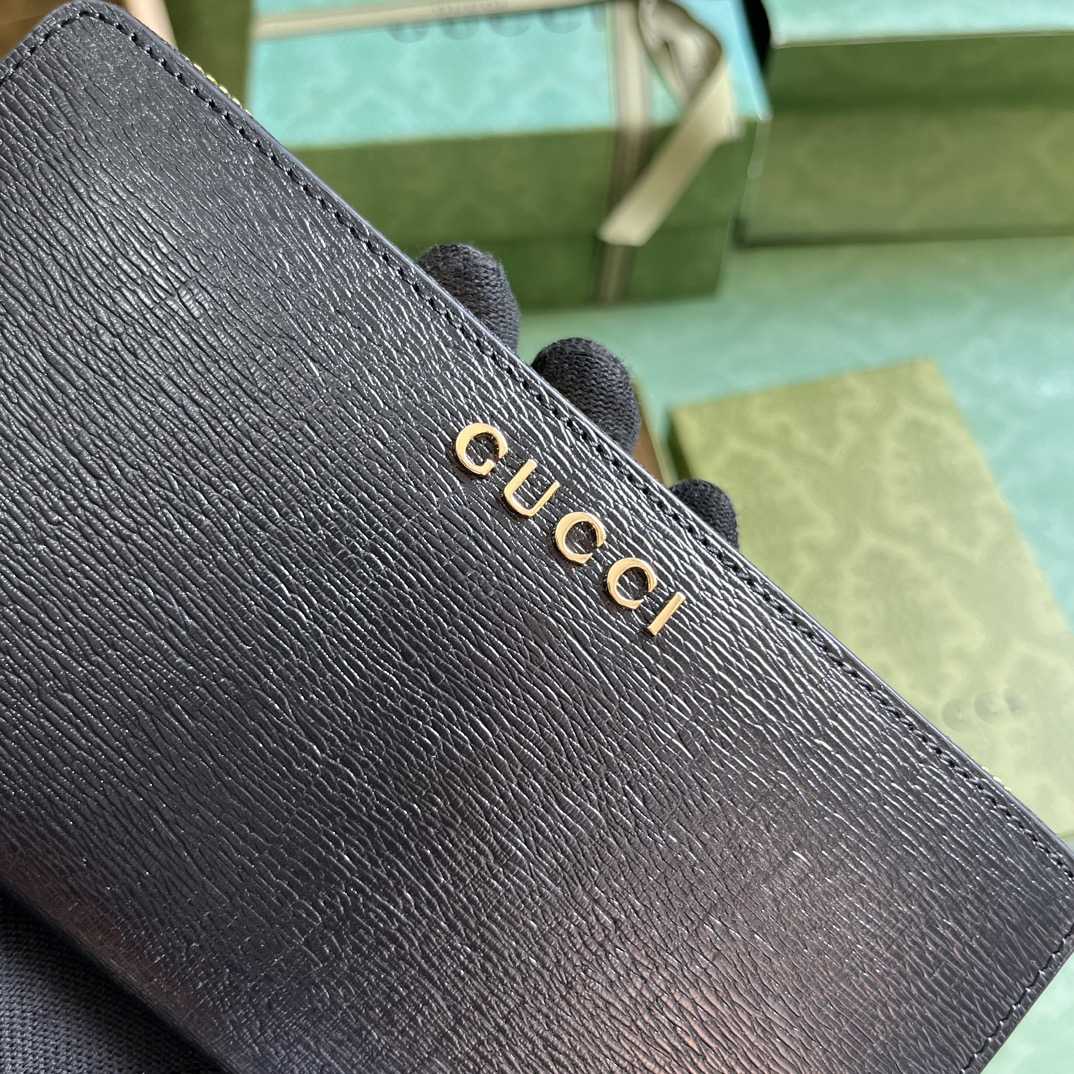 Gucci Zip Around Wallet With Gucci Script (20x 12.5 x4cm) - EUR FASHION