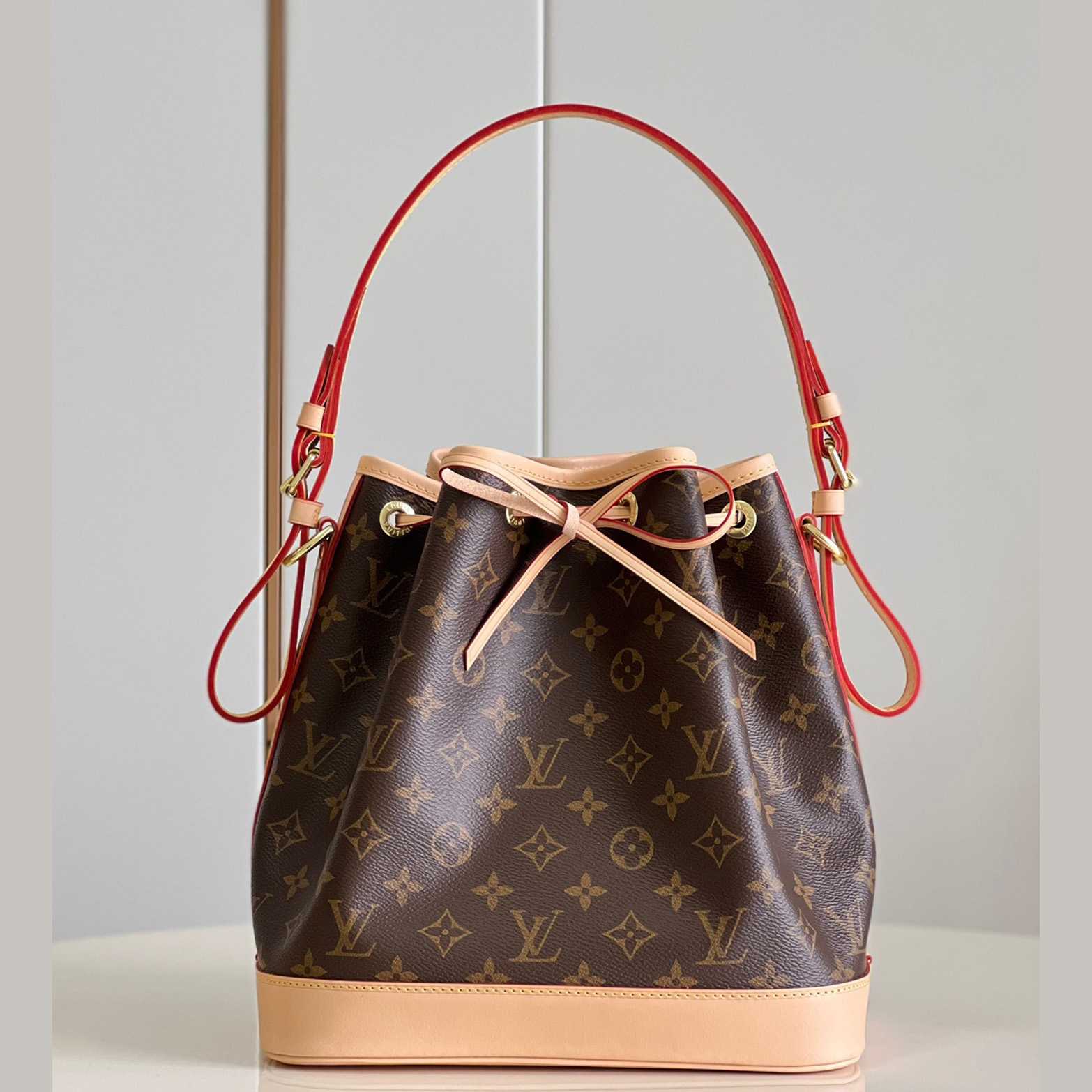 Louis Vuitton Petit Noé (27×27×21cm)   M40818 - EUR FASHION