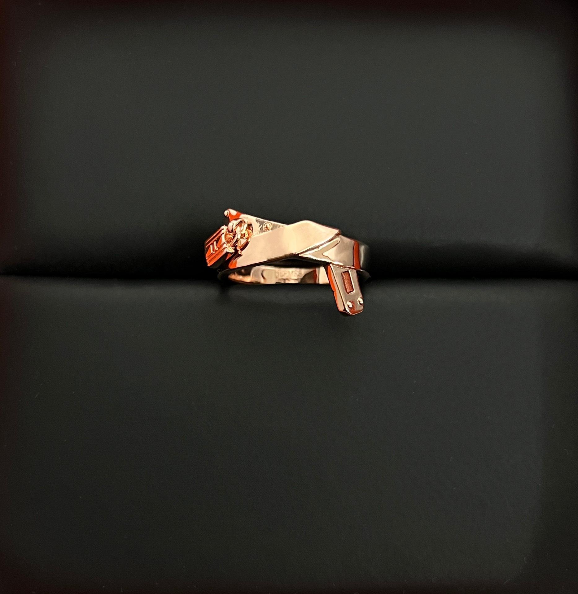 Hermes Kelly Gavroche Ring - EUR FASHION