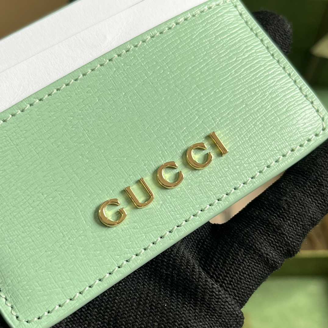 Gucci Card Case With Gucci Script - EUR FASHION