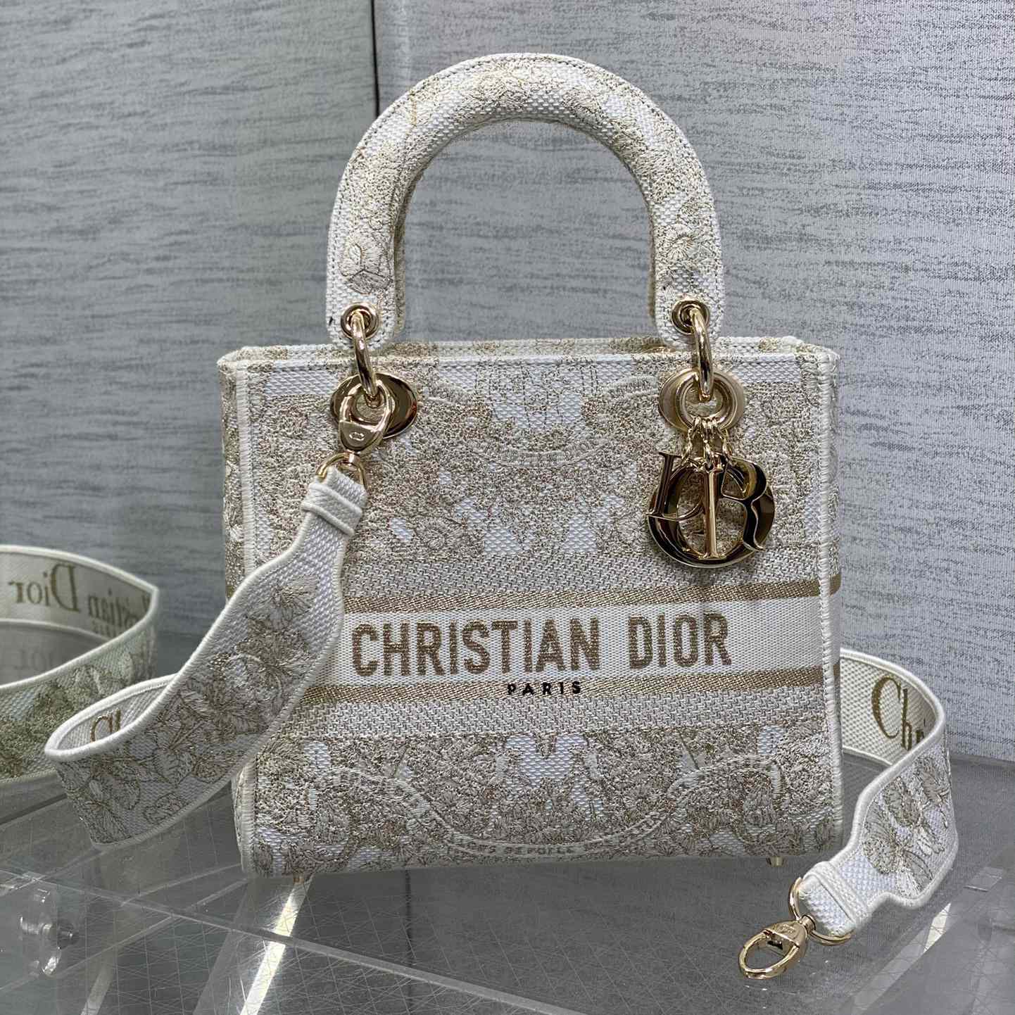 Dior Medium Lady D-lite Bag - EUR FASHION