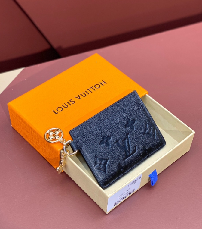 LV Charms Card Holder 10.2 x 7.3 x 0.3cm - EUR FASHION