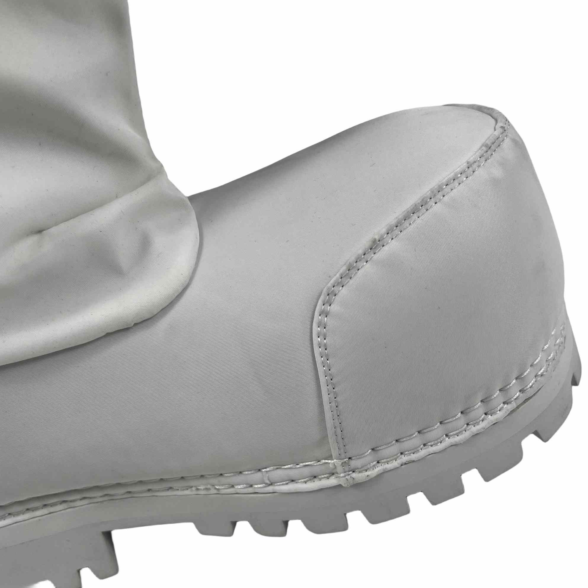 Balenciaga Alaska Low Boot In White Nylon - EUR FASHION