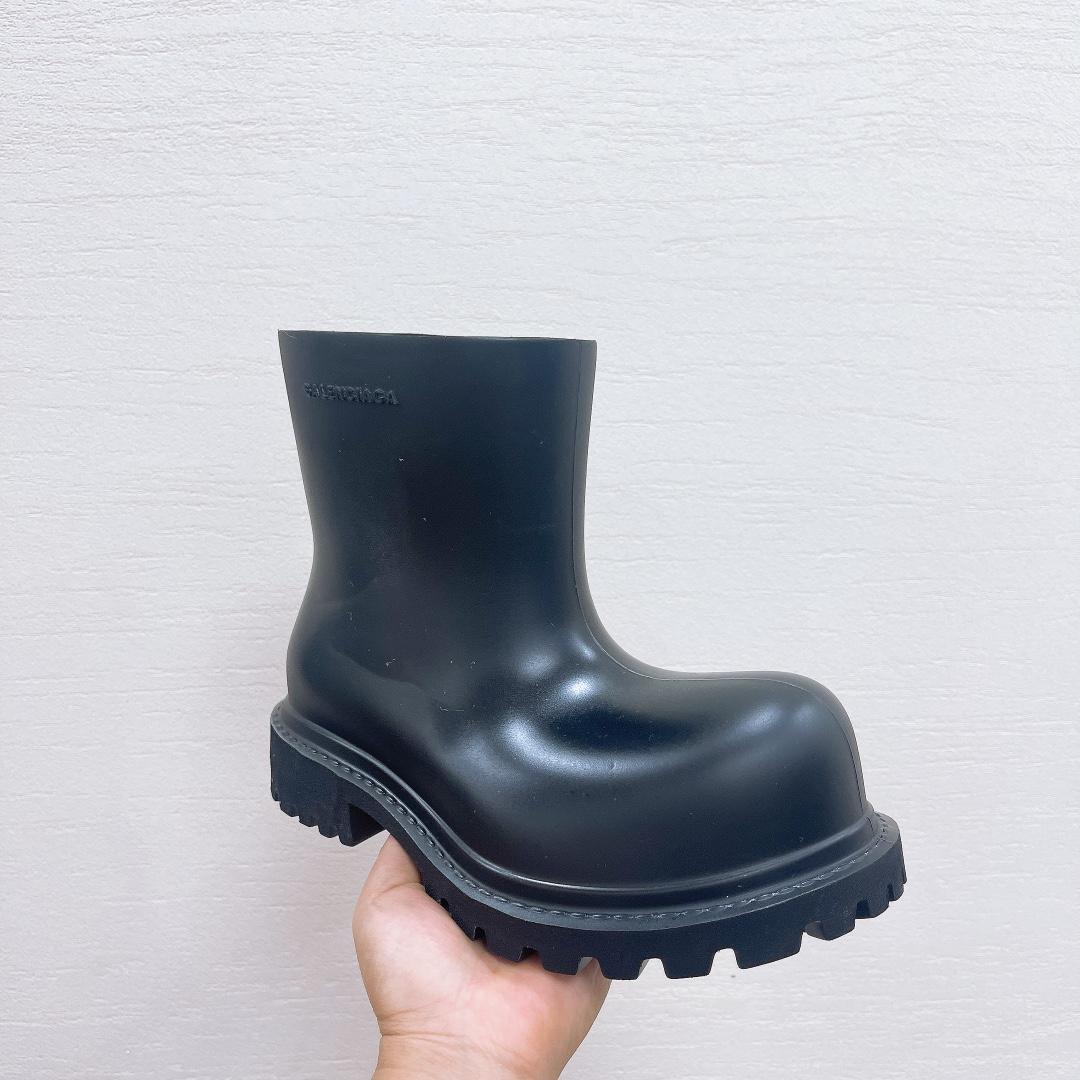 Balenciaga Steroid Bootie In Black - EUR FASHION