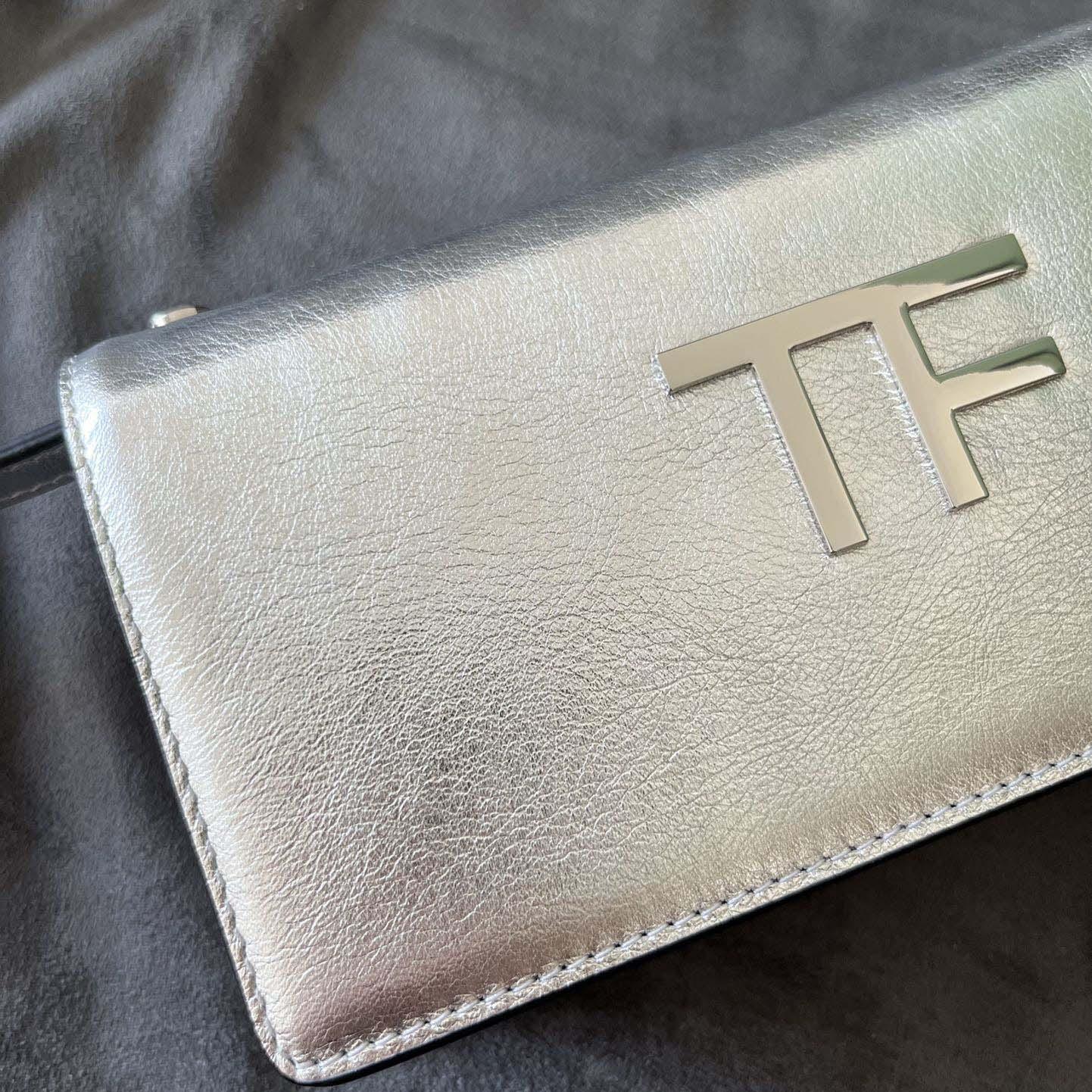 Tom Ford Leather TF Bag    18*9*3cm - EUR FASHION