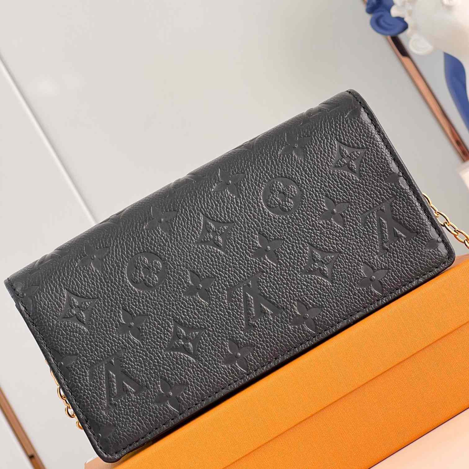 Louis Vuitton Wallet On Chain Lily    M46919 - EUR FASHION