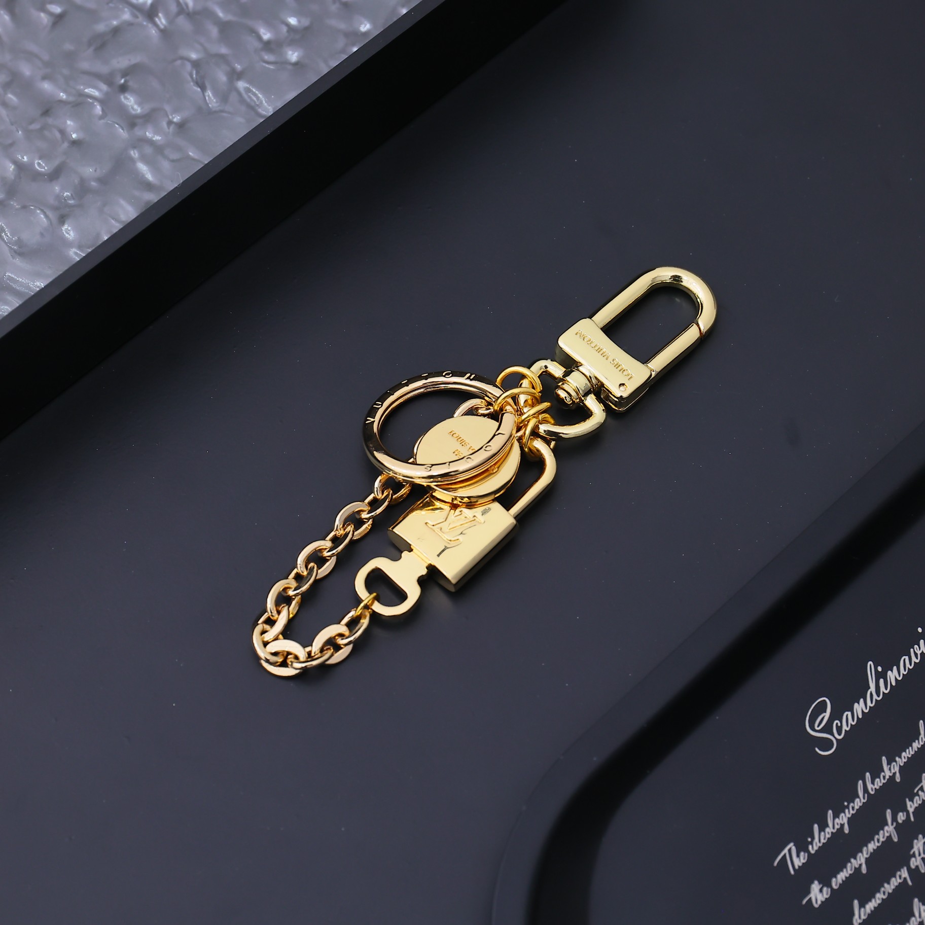 Louis Vuitton Cadenas Key Holder   M01425 - EUR FASHION