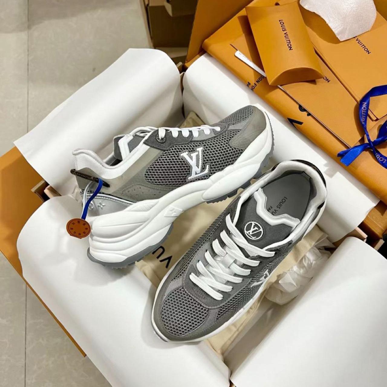 Louis Vuitton Run 55 Sneaker  - EUR FASHION