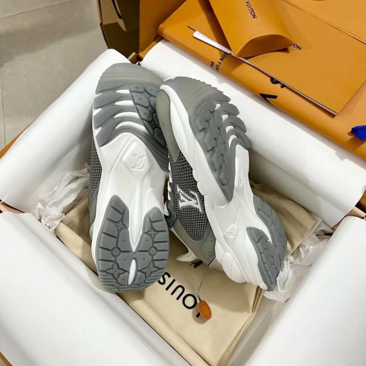 Louis Vuitton Run 55 Sneaker  - EUR FASHION