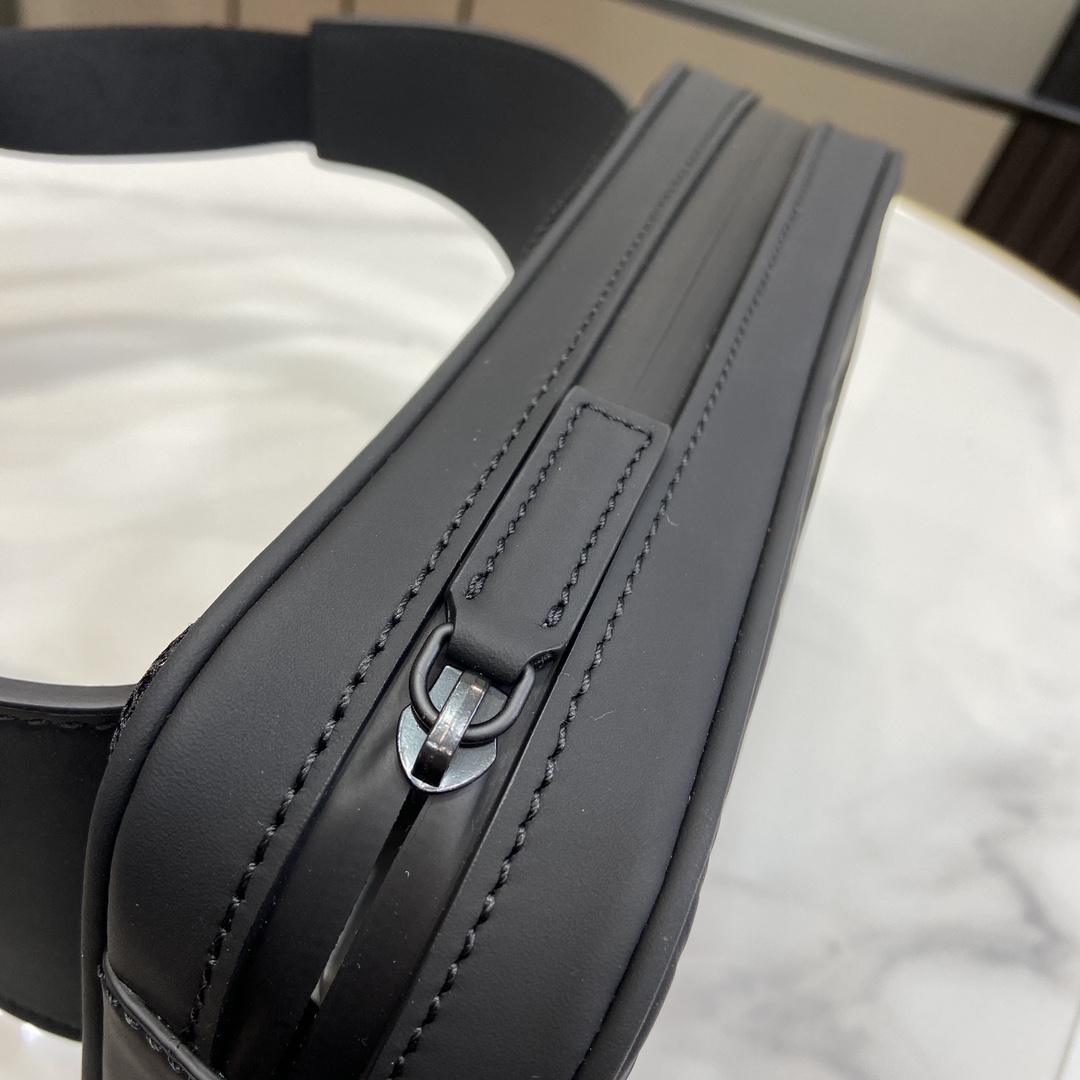 Gucci GG Belt Bag - EUR FASHION