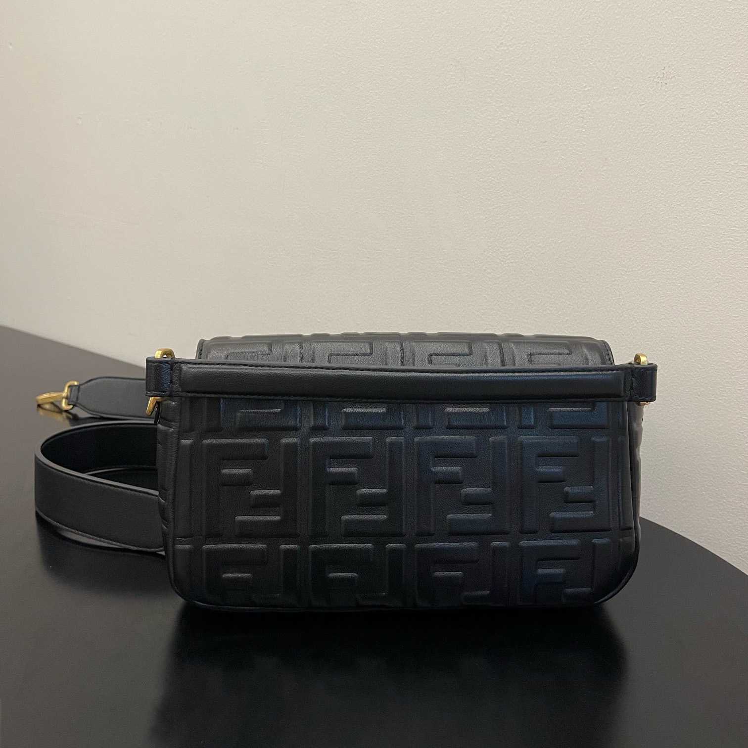 Fendi Baguette Black Leather Bag - EUR FASHION