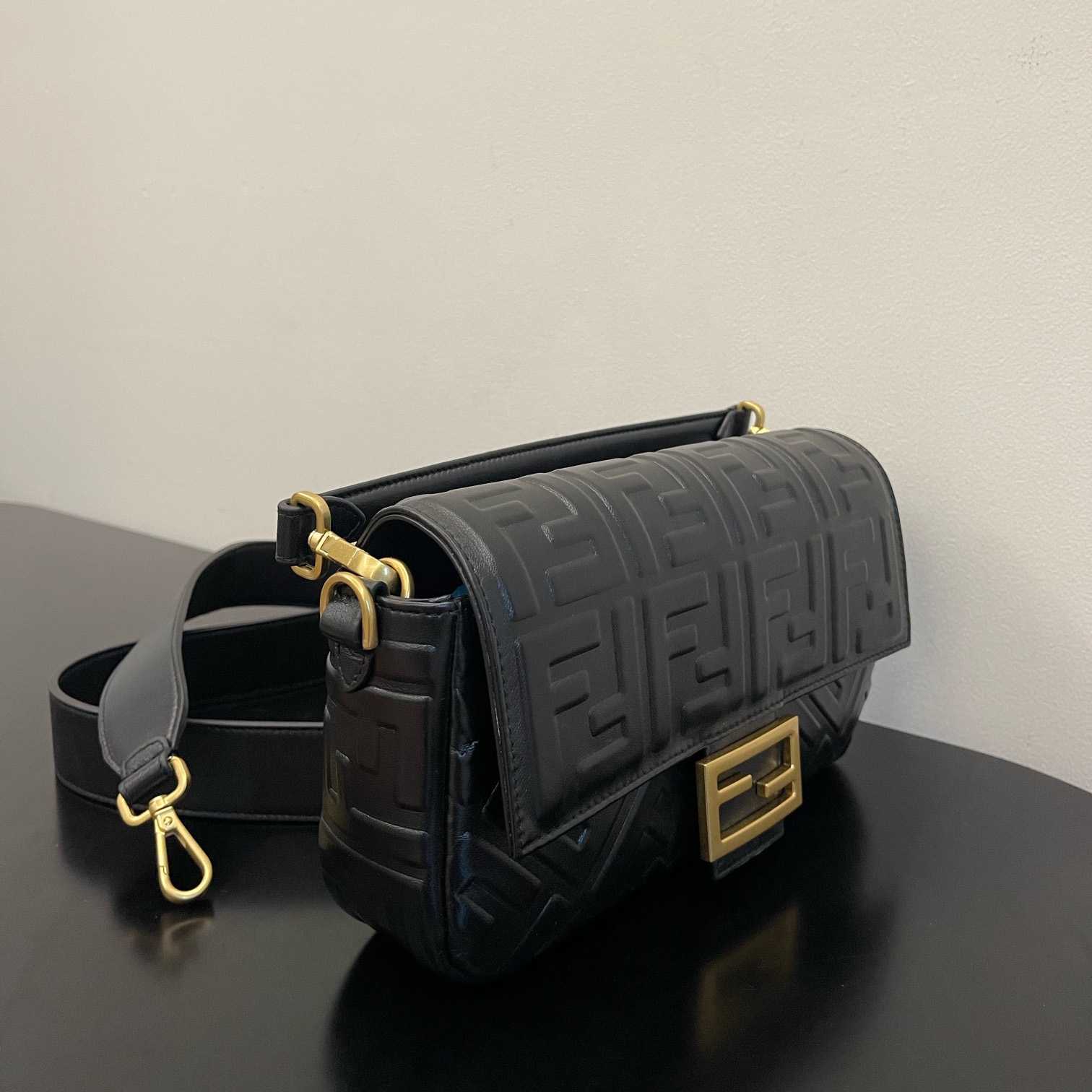 Fendi Baguette Black Leather Bag - EUR FASHION