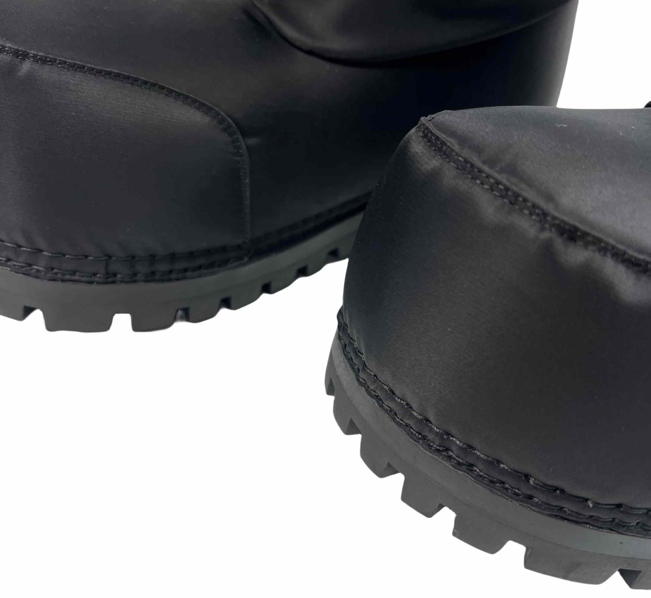 Balenciaga Alaska Low Boot In Black Nylon - EUR FASHION