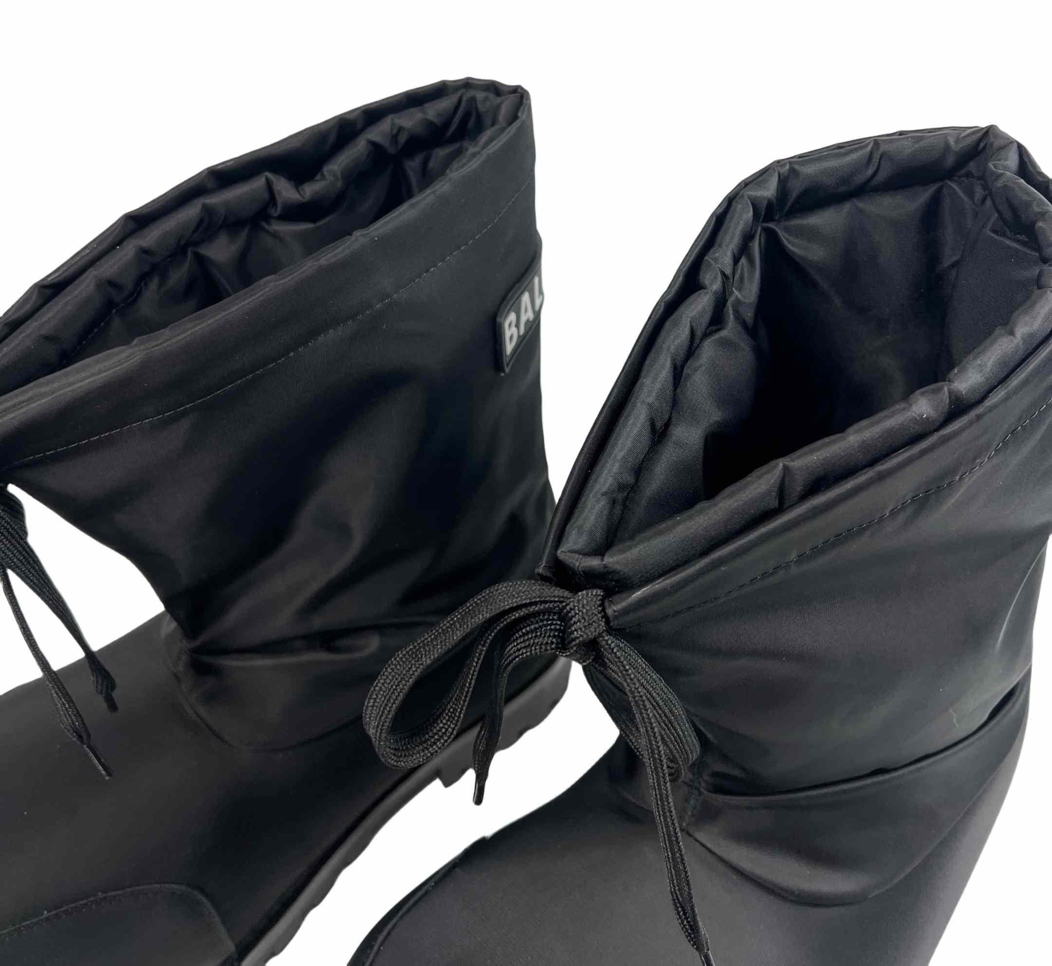 Balenciaga Alaska Low Boot In Black Nylon - EUR FASHION