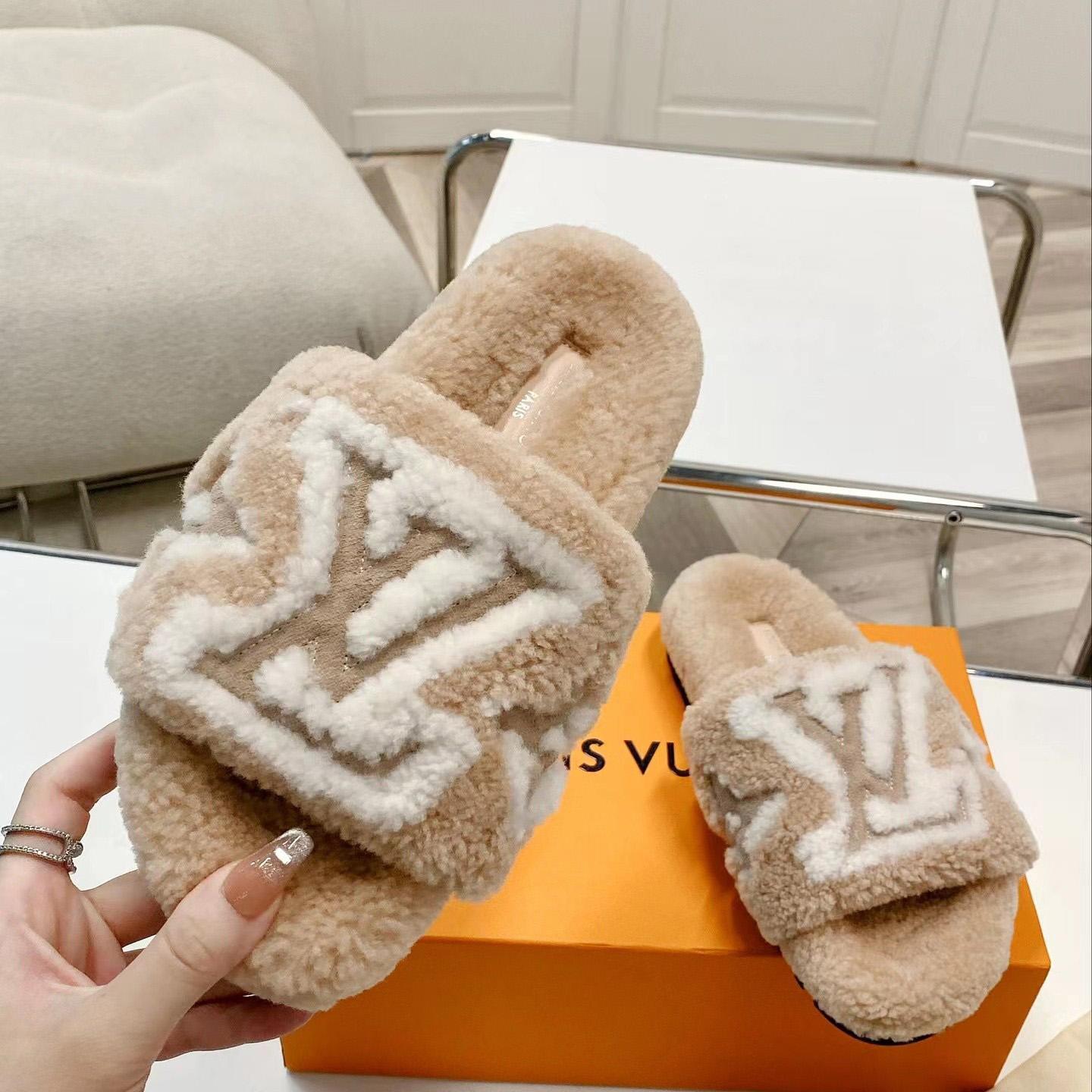 Louis Vuitton Paseo Flat Comfort Mule    - EUR FASHION