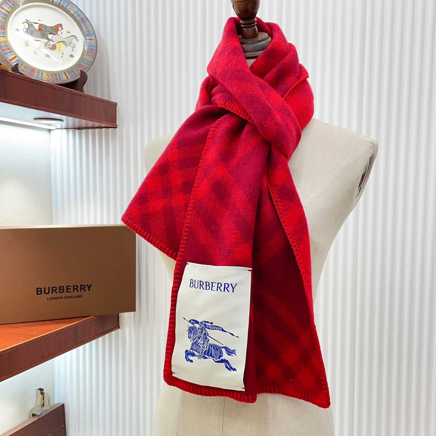 Burberry Check Wool Scarf - EUR FASHION