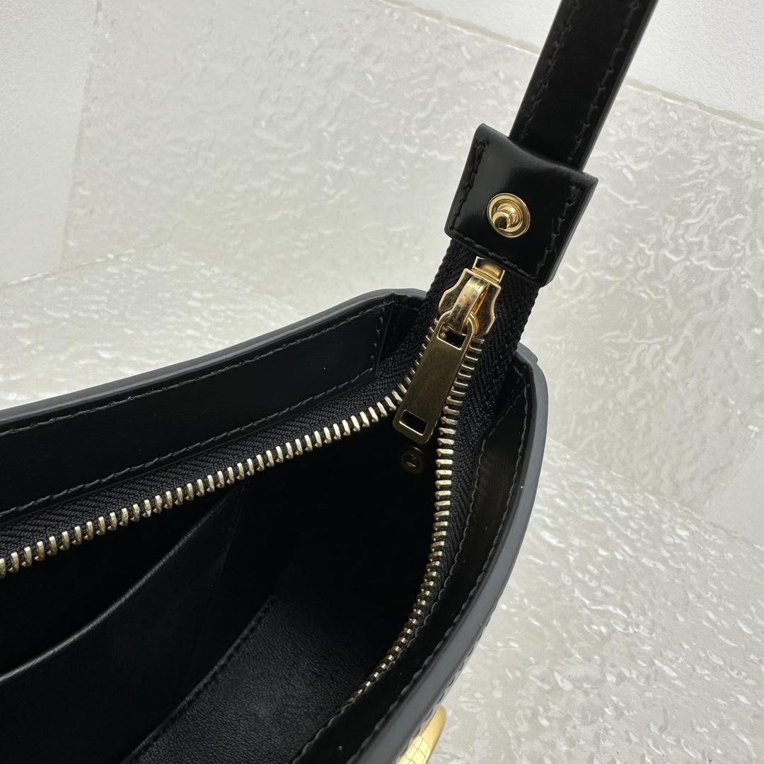 Celine Medium Tilly Bag In Shiny Calfskin - EUR FASHION