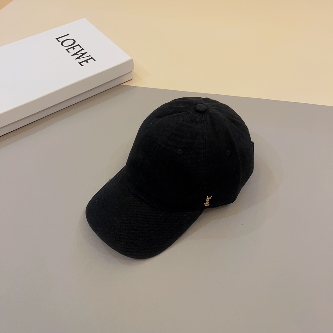 Saint Laurent Cap - EUR FASHION