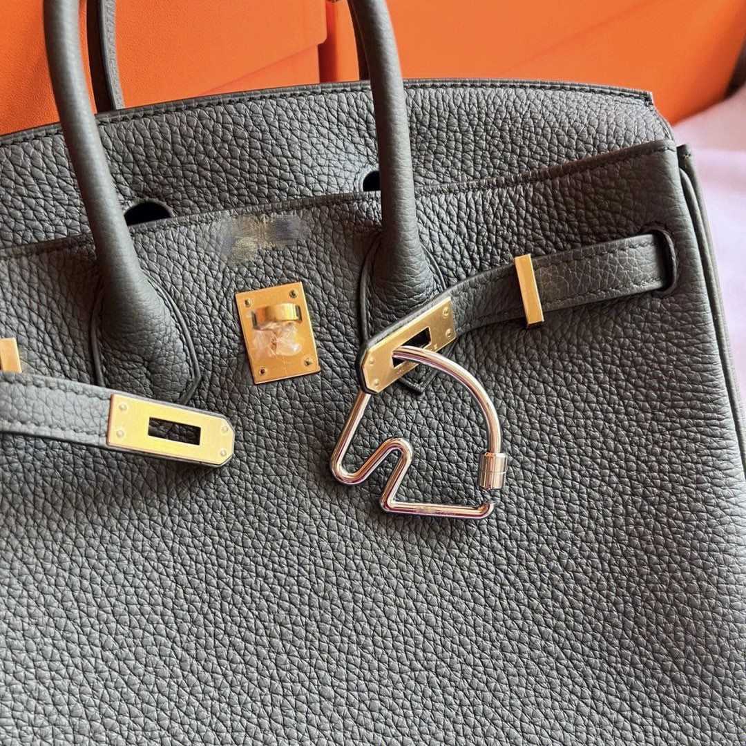 Hermes Cheval Key Ring - EUR FASHION