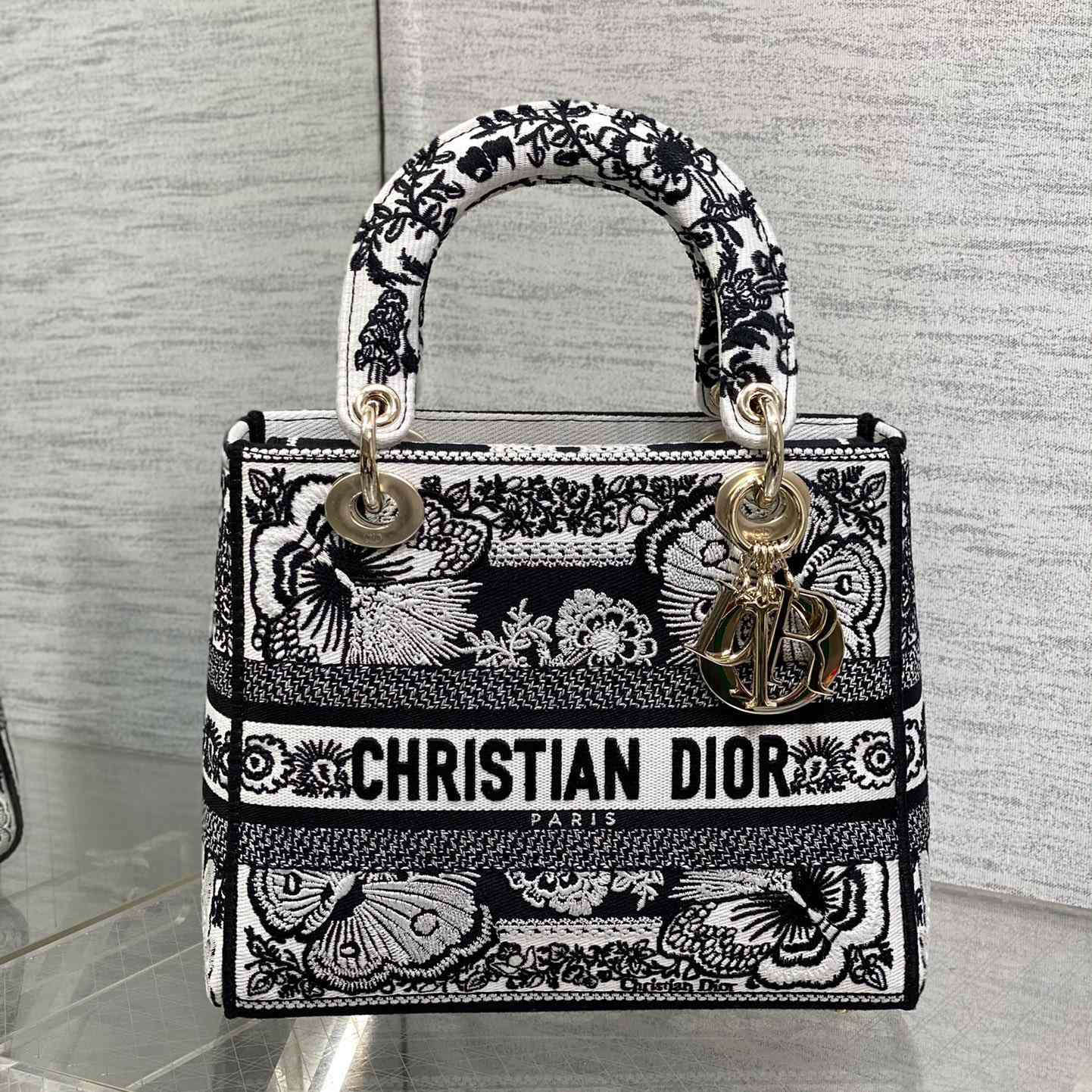 Dior Medium Lady D-Lite Bag - EUR FASHION