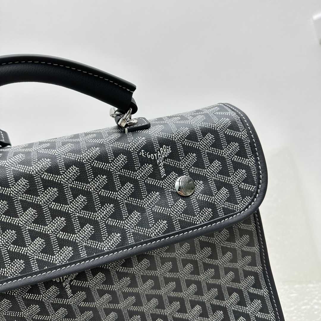 Goyard Saint Léger Backpack - EUR FASHION