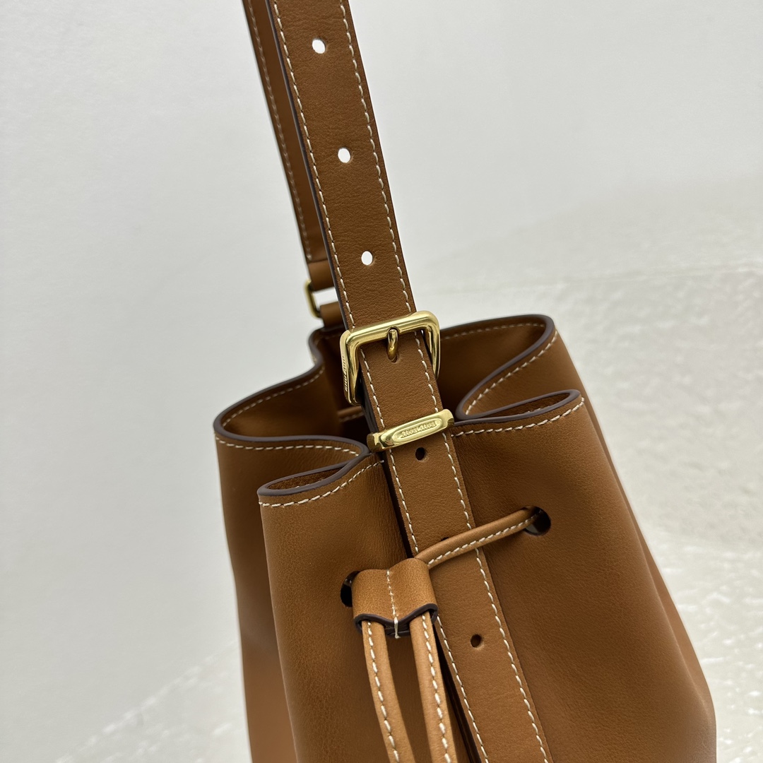 Miu Miu Leather Bucket Bag - EUR FASHION