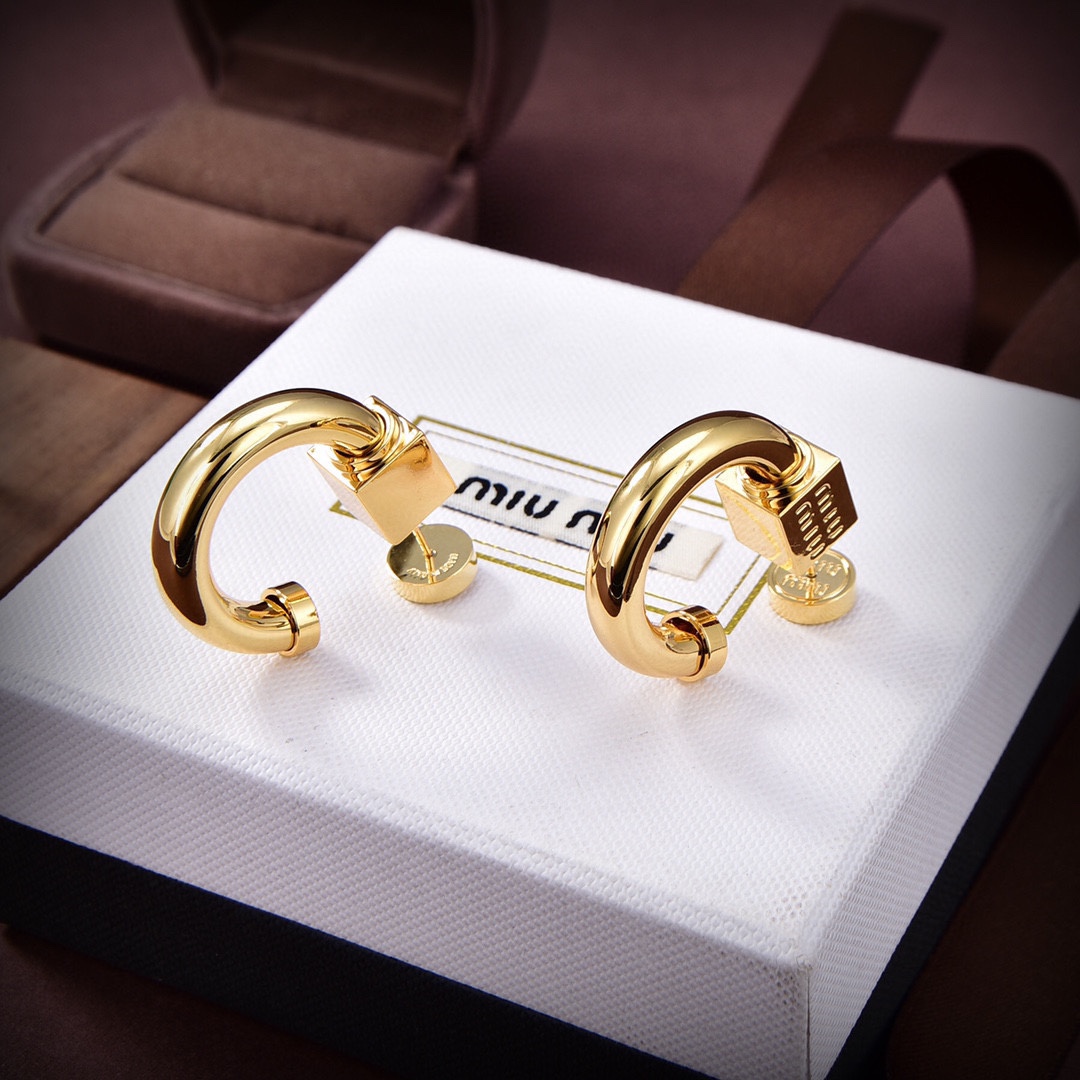 Miu Miu Metal Earrings - EUR FASHION