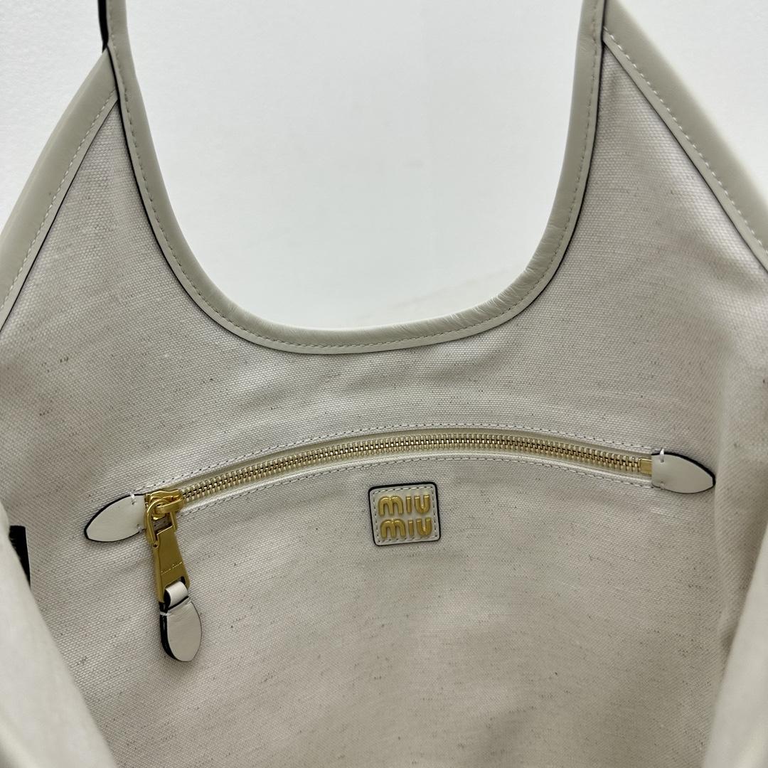 Miu Miu IVY Leather Bag - EUR FASHION