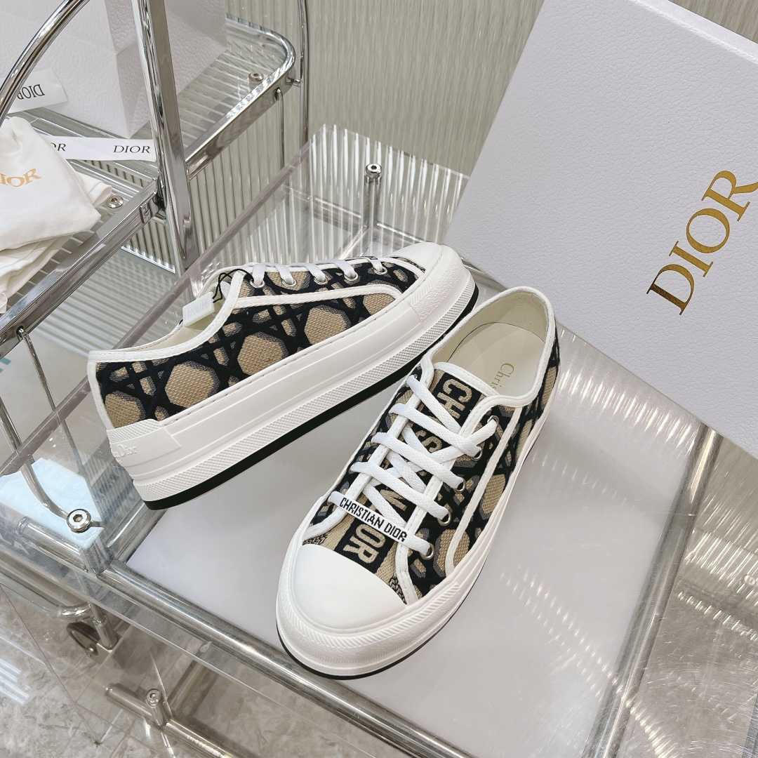 Dior Walk'n'Dior Platform Sneaker - EUR FASHION