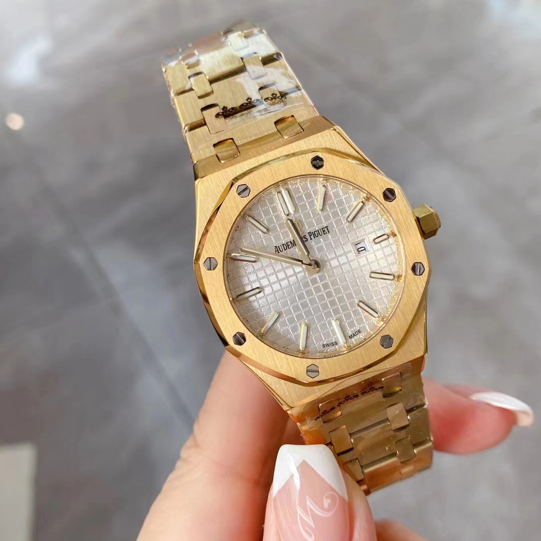 Audemars Piguet Women's Watch   33mm - EUR FASHION