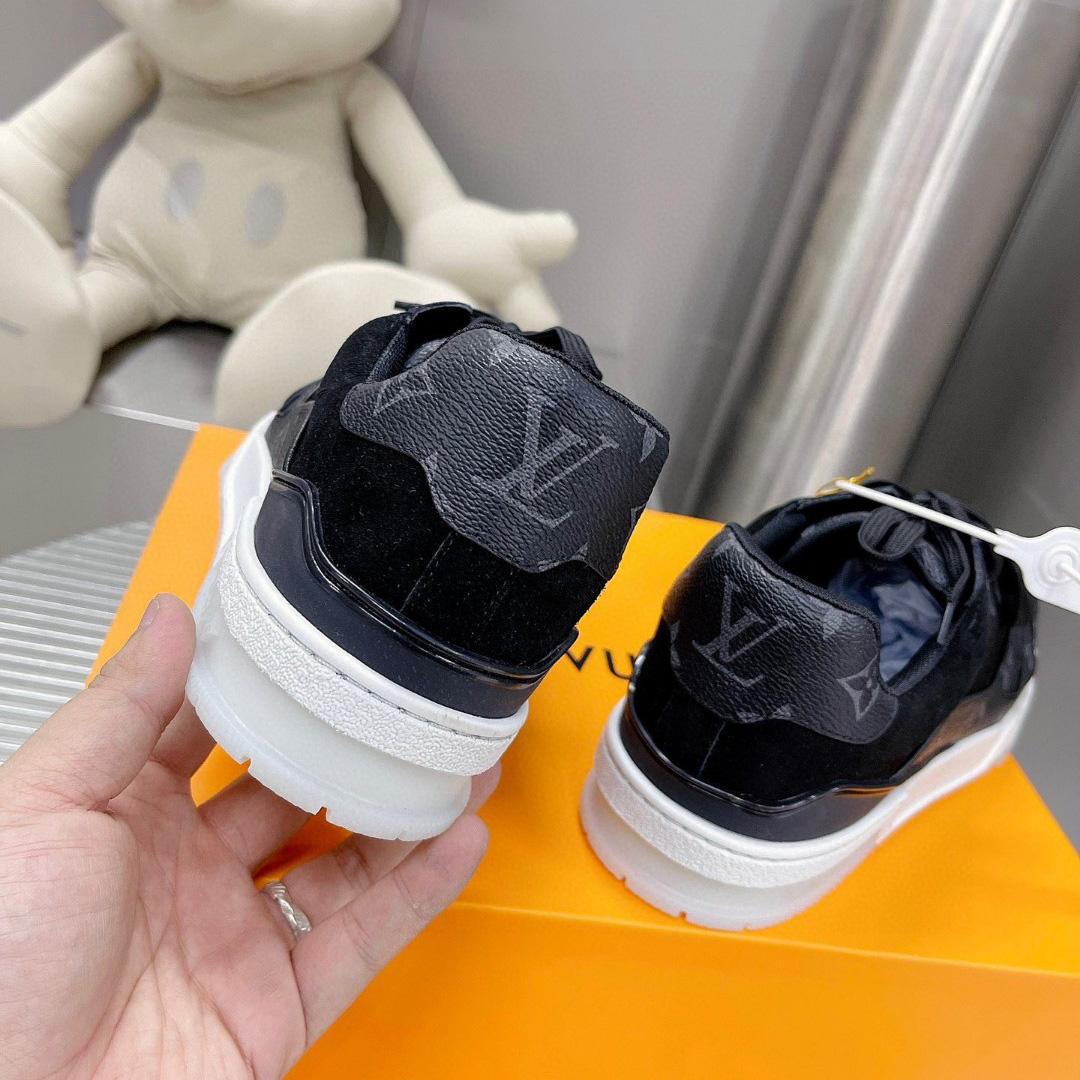 Louis Vuitton Trainer Sneaker(upon uk size) - EUR FASHION