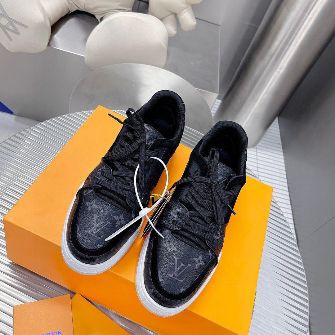 Louis Vuitton Trainer Sneaker(upon uk size) - EUR FASHION