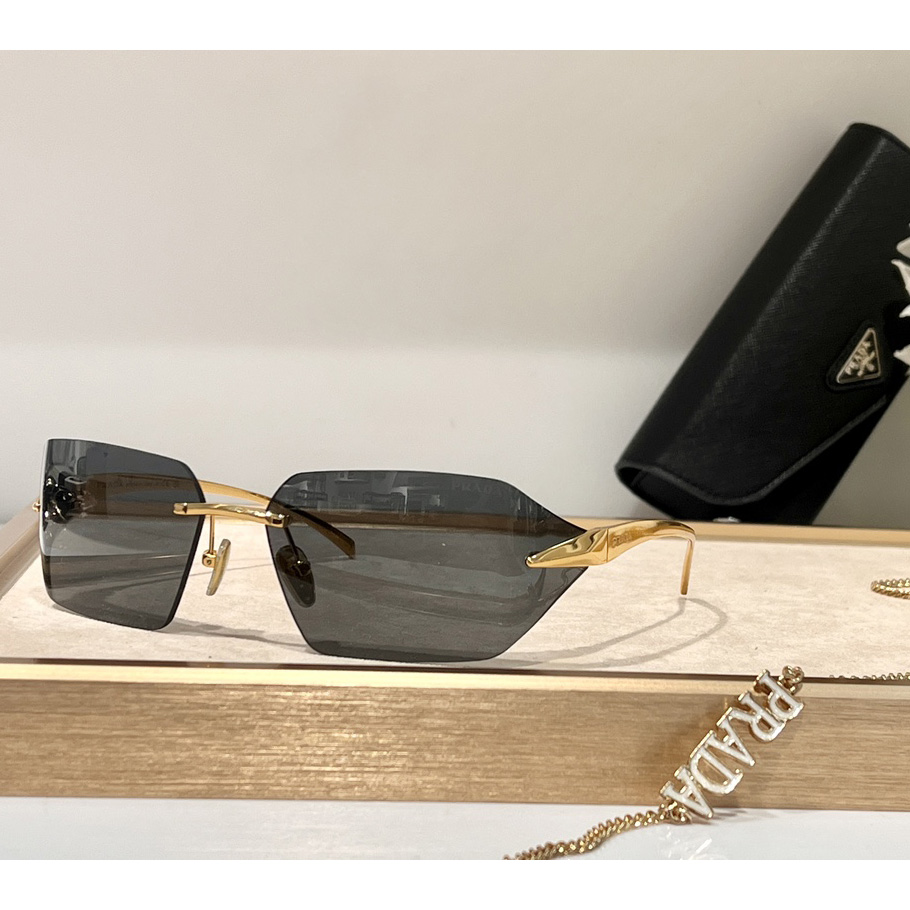 Prada Runway Sunglasses - EUR FASHION