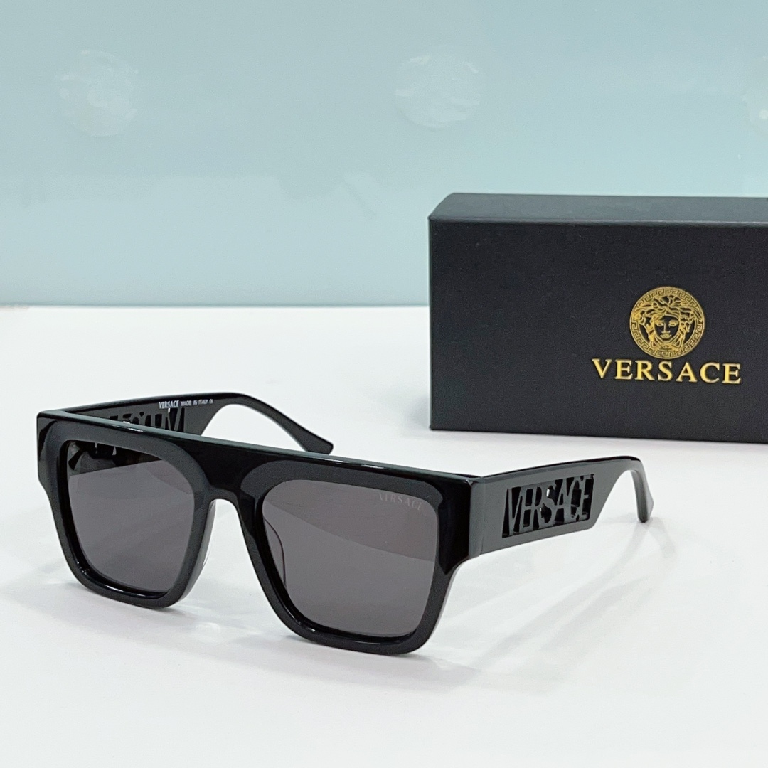 Versace Sunglasses - EUR FASHION