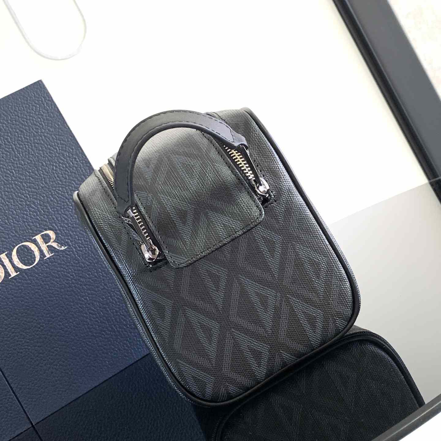 Dior Toiletry Bag - EUR FASHION