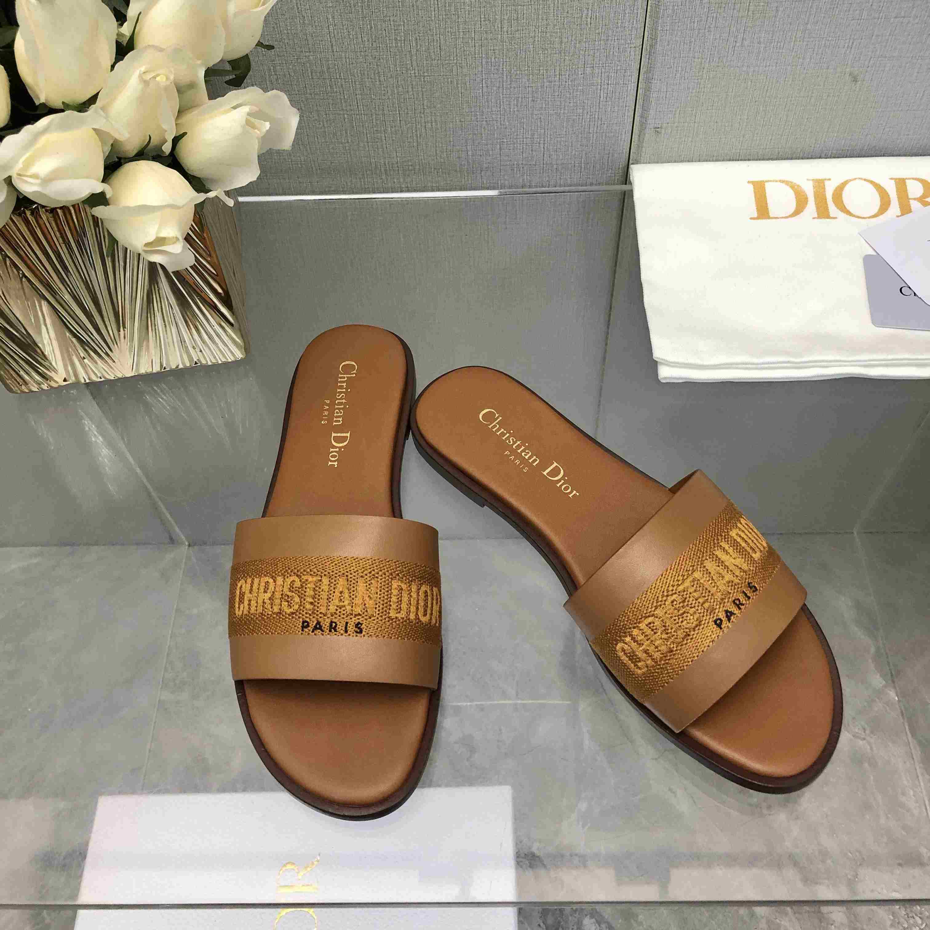 Dior Dway Slide - EUR FASHION